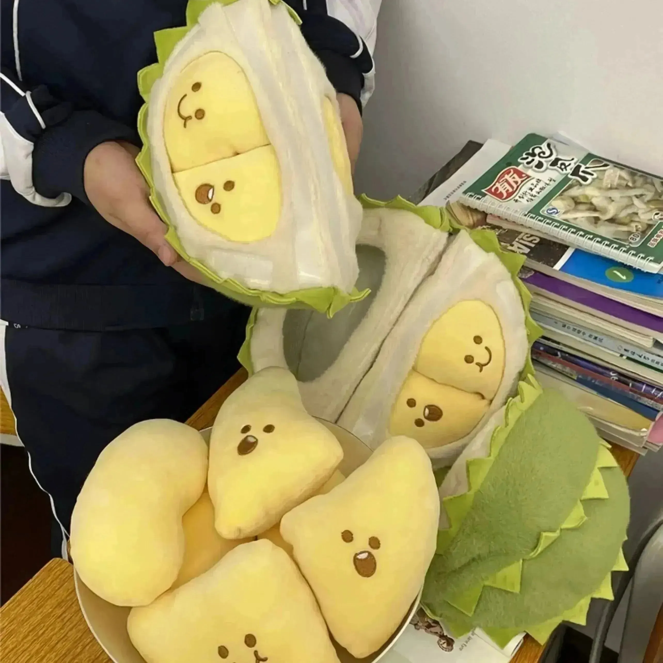 Durian Fruit Smiley Seeds Plushie (30 cm)