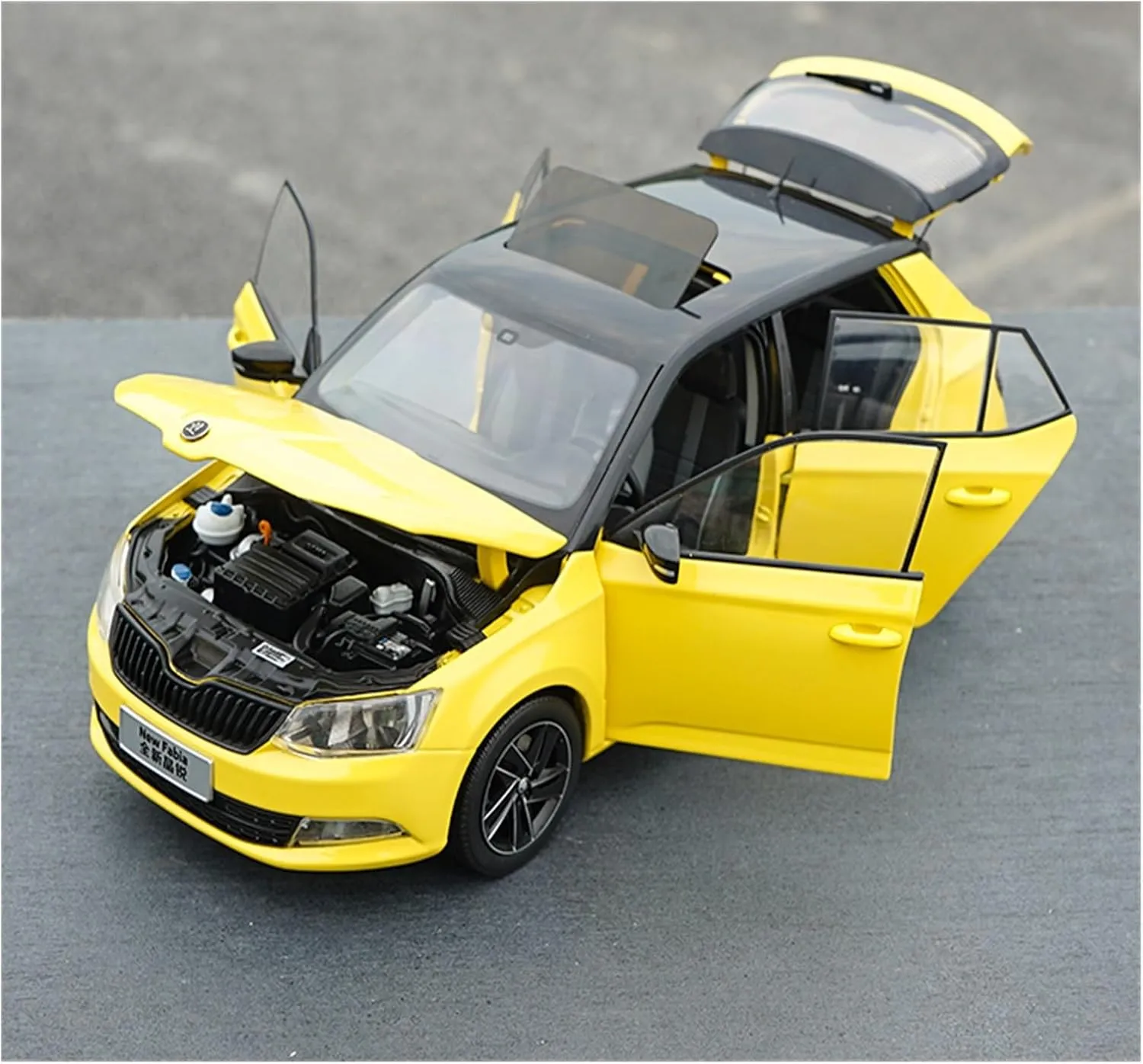 Fabia Vehicle Metal Scale Alloy Diecast Car Model Static Toy Fit for Collectible Gift founding yarn Display Festive Deluxe Gift (Color : D) Alloy Resin Car Vehicle Model 1 18 Fit for Skoda 