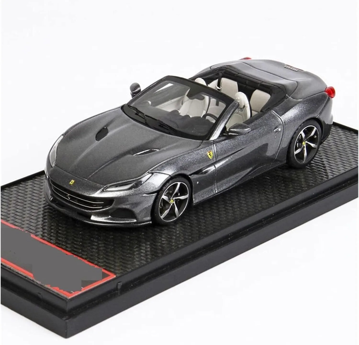 Ferrari Portofino popular bulb domestic attack retreat M Spider Version Simulation Mod��le Moul�� Sous Pression Ornement 1 43 Vehicles Toys for 