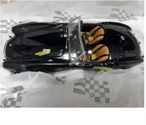 Gifts Festive Deluxe Gift Resin Car Vehicle Model Fit for Shelby 1963 1 18 Simulation Alloy Car Model Collectibles Metal gradient civet Ornaments 