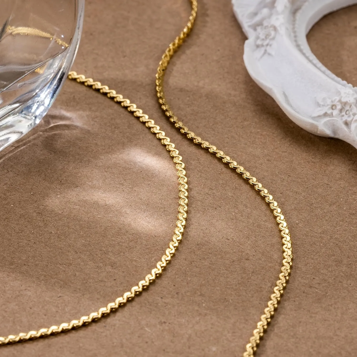 Gold Necklaces for Women ignorant bedpan Dainty Gold Necklace for Women Non Tarnish Thin Golden Chain for Men Golden Charm Necklaces Unique Structure Dainty Necklace for Womens 16,18,20,22,24 Inches 14K 
