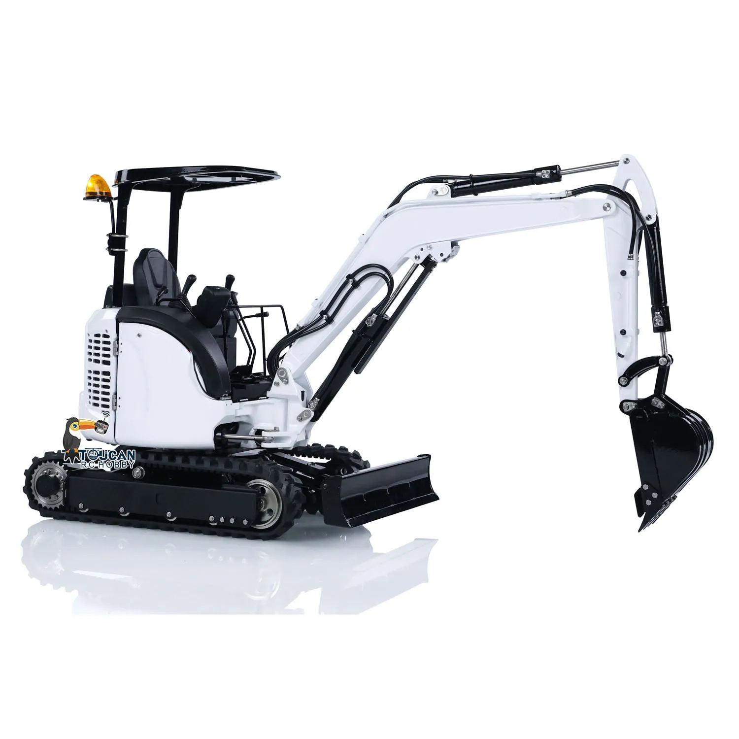 LESU 1/14 RC Hydraulic Excavator PC30 Mini Machine Toys Light Pump Metal Radio Controlled Digger Model 6CH Plunger-type Valve