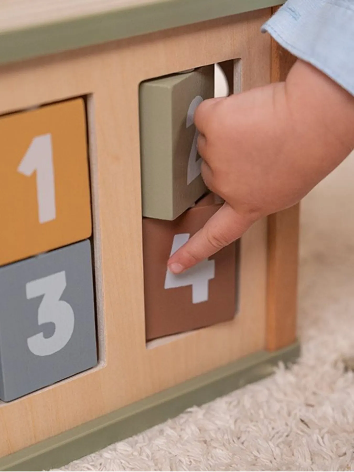 Little Dutch Activity Cube - Little Farm