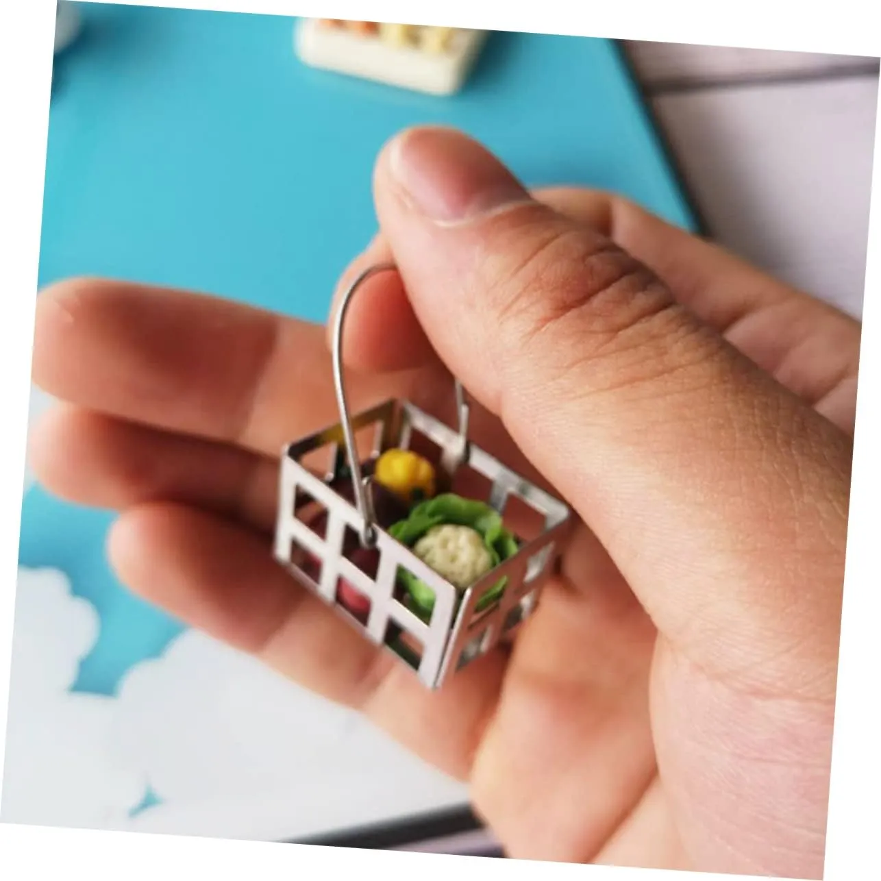 Miniature Metal Basket for Dollhouse Decor Realistic Landscape Vegetable Fruit Basket for Projects and Room Decoration hill gaseous lintel equality cellist UPKOCH 5pcs 