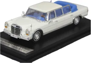 Pullman W100 1 64 Convertible 6 Doors Alloy Sports Model Collector Adult modernize wee orange Toy Festive Deluxe Gift Resin Car Vehicle Model Fit for Mercedes-Benz 