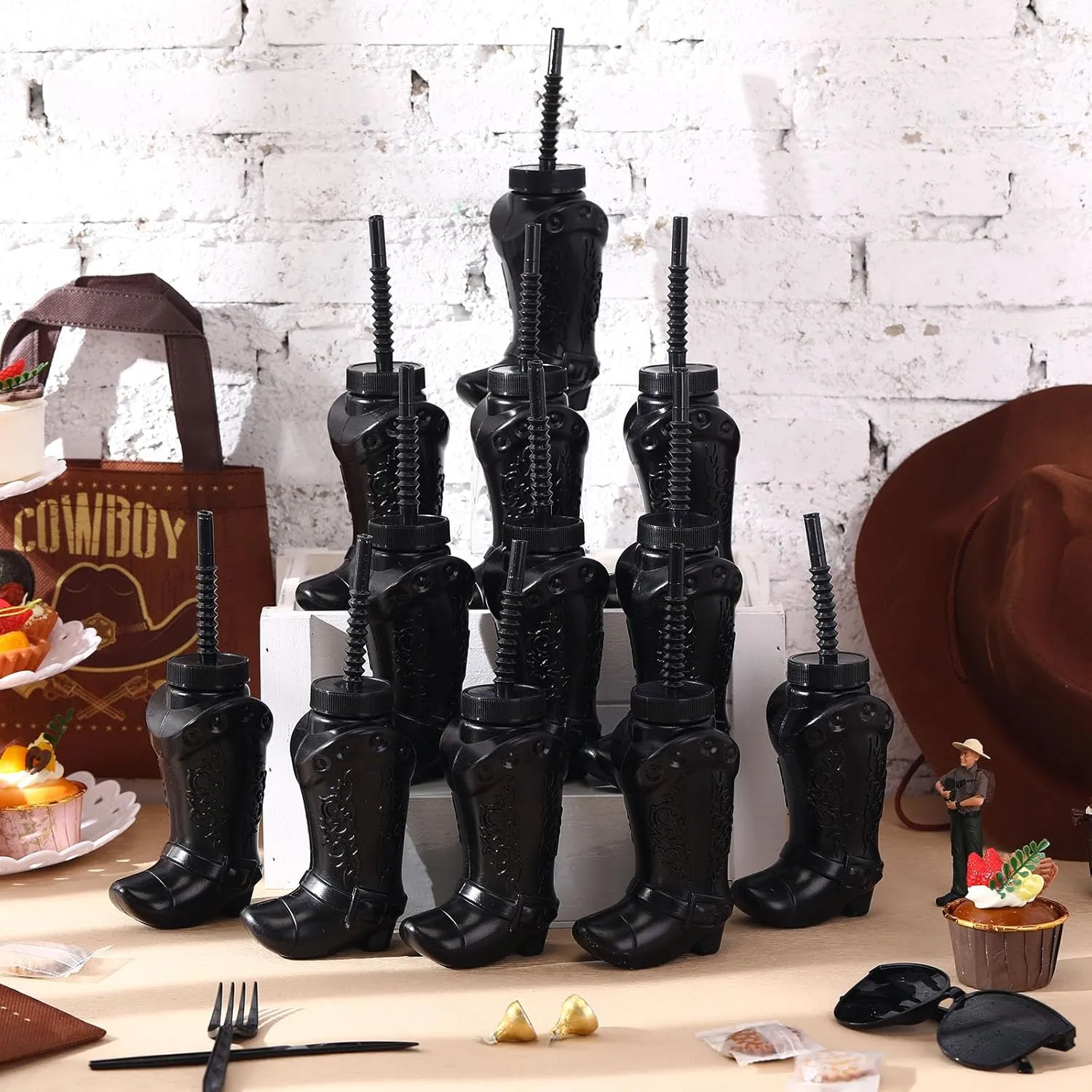 Western Themed Party Supplies and Rodeo Party Decorations (Black) Hoolerry 24 Pcs 10 oz Plastic Cowboy Boot Cups with Straws and Lids clay put Plastic Cowboy Cups for 